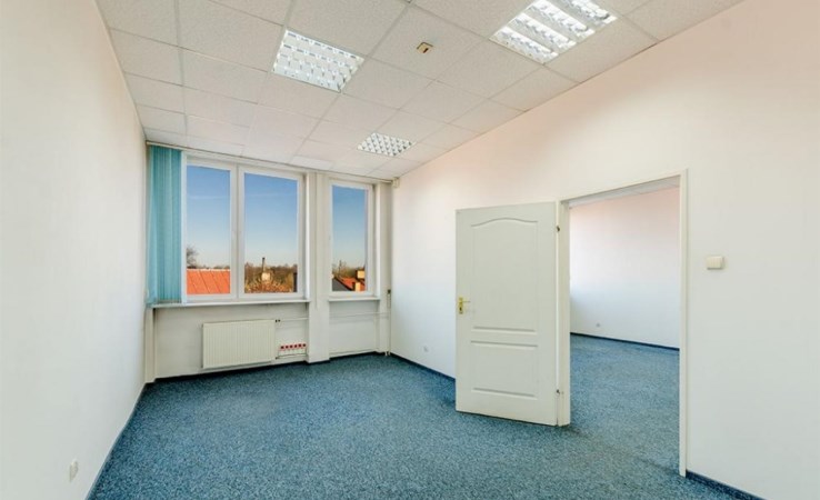 obiekt na sprzedaż - Łask