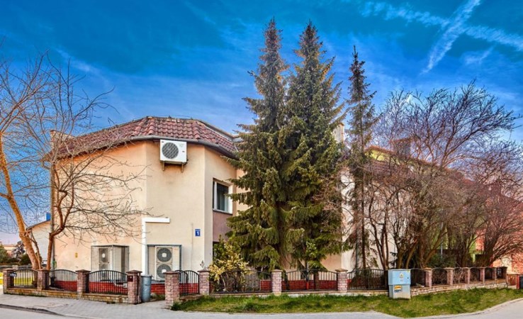 obiekt na sprzedaż - Jelcz-Laskowice